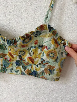 By Anthropologie Twist Crop Top Size Medium Bra Top Only Smocked Floral Ruffle thumbnail 3