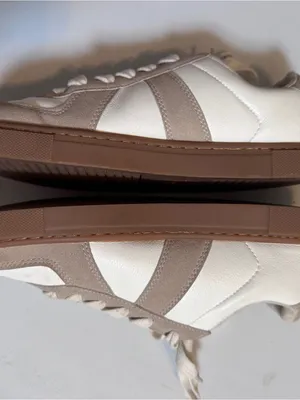 Sincerely Jules Bailey Sneakers 7.5 White Taupe Lace Up Casual Retro Shoes thumbnail 6