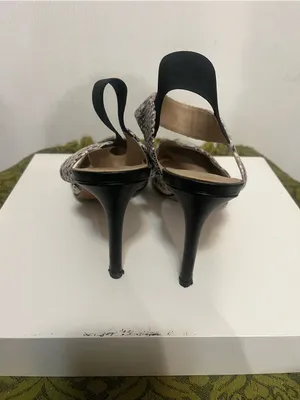 Franco Sarto size 8 Pointed Snake-Print Slingback Pumps in Beige and Black thumbnail 3
