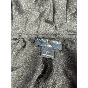 Banana Republic‎ Ruffle Neck Tie Sleeveless Blouse Top Black Petite Size PS thumbnail 2