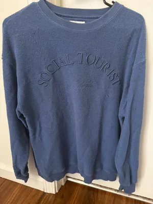 Social Tourist Sweater Hollister thumbnail 1