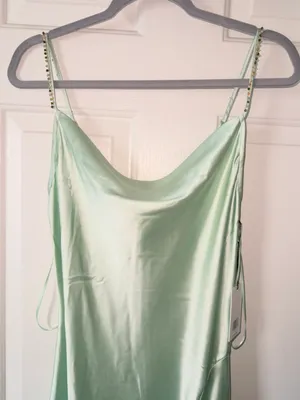 Dress thumbnail 4