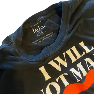 ‘I Will Not Make Myself Small’ Feminist Graphic T-Shirt 🔥 thumbnail 3