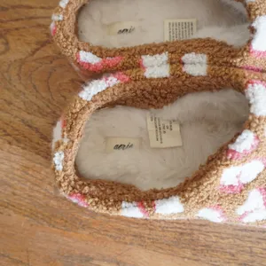 Aerie Size 10 Sherpa Mule Slippers Leopard Heart Print Tan Pink Loungewear Cozy thumbnail 4