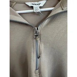 Spanx‎ beige Air Essentials zip pullover size 1x thumbnail 3