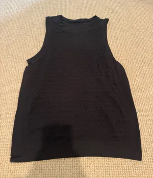 Lululemon Tank thumbnail 1