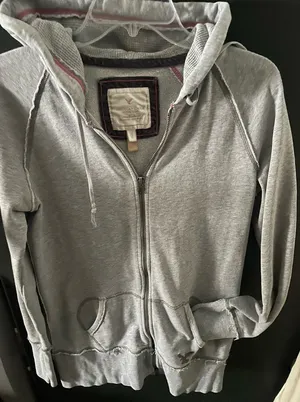 American Eagle Distressed Hoodie Women’s Grey Size Medium Slim fit. thumbnail 1