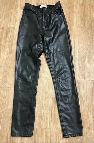Abercrombie’s & Fitch Black Faux Leather Skinny Jeans thumbnail 1
