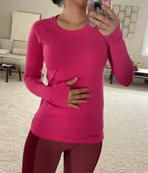 Athleta seamless top. S thumbnail 10