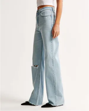 Abercrombie High-Rise Jeans 90s Relaxed thumbnail 2