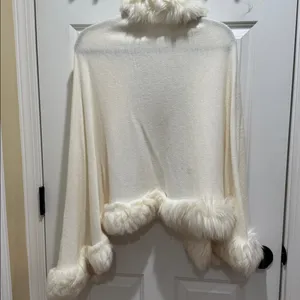 Cream Faux Fur Trim Women's Wrap thumbnail 4