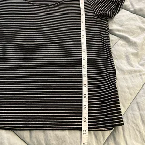 American Eagle Outfitters Black and White Striped Tee thumbnail 3