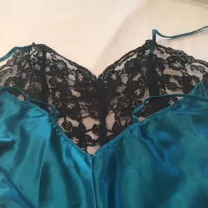 Victoria's Secret women’s lingerie nightie thumbnail 5