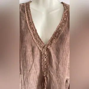 Pretty Angel Linen Blend Lace Trim V-Neck Peplum Top Sleeveless Brown Sz.S thumbnail 3