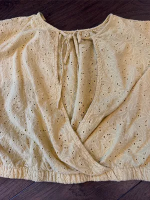 Madewell Eyelet Michele Bubble Top in Dream-On Daisies Yellow Medium - C70-004 thumbnail 8