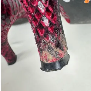 Via Piella Sophie Red Faux Suede Snake Print Pointed Toe Kitten Heel Womens 11 thumbnail 4