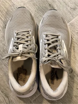 Vans Brooks Ghost 14 Shoes Womens Size 9.5 D Gray Mesh Running Sneakers 1203561B089 thumbnail 4
