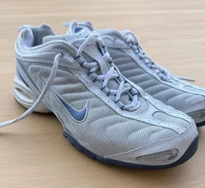 Nike Air Max Torch 4 Women’s Running Shoes White Blue Size 9 thumbnail 1