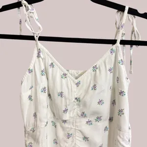 Hollister XS White‎ Ditsy Floral Ruched Mini Dress Tie Strap Summer thumbnail 4