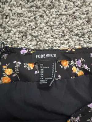 Forever 21 Skirt Floral thumbnail 2