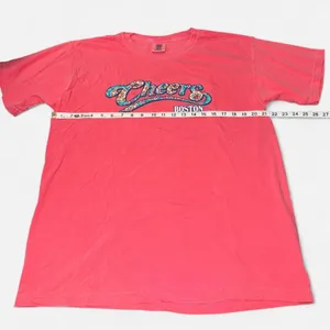 Comfort Colors Pink Cheers Boston Graphic T-Shirt, size Large thumbnail 4