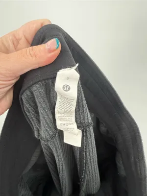 Lululemon Scuba‎ Mid-Rise Wide-Leg Pant Velvet Cord Gray Size 8 Women's thumbnail 3