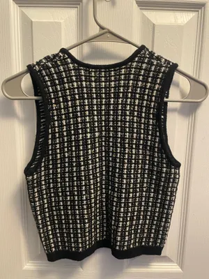 TJ Maxx Sweater Vest thumbnail 2