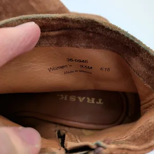 Trask Vivian‎ Brown Suede Leather Ankle Boots 9.5M Block Heel Side Zip 36-0946 thumbnail 8