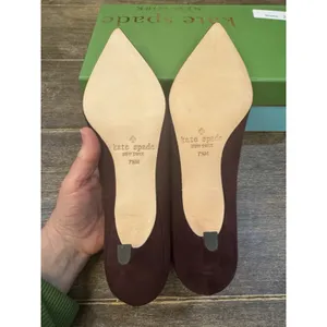 Kate Spade‎ Burgundy Russet Red Suede Kitten Heels Size 7.5 Modern Pointy Toed thumbnail 7