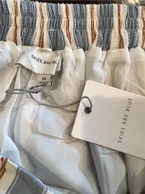 Skies Are Blue NWT Striped Wide Leg Crop Pants Size M Blue Ivory Tie Waist Lined thumbnail 4