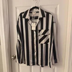 NWT Medium Promesa Black and White Striped Button Down Blouses Top thumbnail 8
