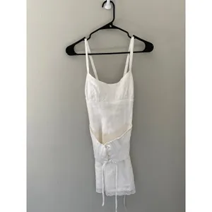 NWT Reformation Ainsley Linen Mini Dress Ivory Size 4 thumbnail 2