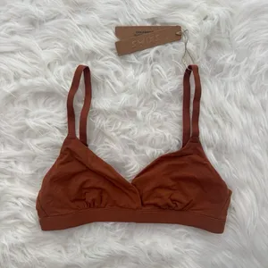 Skims Fits Everybody Crossover Bralette Bronze Size XXS thumbnail 2