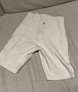 Lululemon Align Shorts 6” thumbnail 3