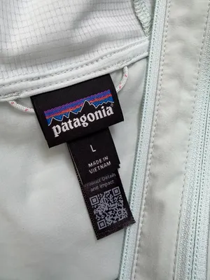 Patagonia Women’s Airshed Pro Pullover Jacket Super Lightweight in Wispy Green L thumbnail 12