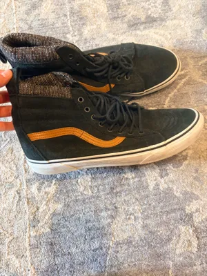 Men’s Vans Sneakers thumbnail 2