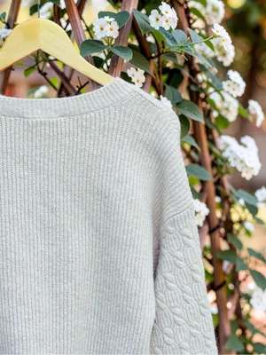 Lulus Cream Cable-Knit Sleeve V-Neck Sweater Size Medium NWT thumbnail 13