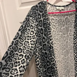 UMGEE USA Womens Animal Print Duster Cardigan Long Sleeve XL Boho‎ Festival thumbnail 3