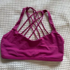 Lululemon Free To Be Bra thumbnail 1