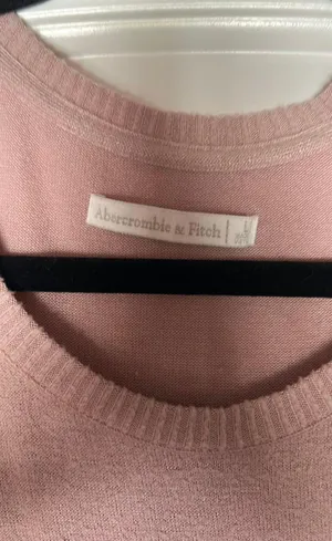 Crewneck thumbnail 2