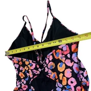 NEW Cupshe Multicolor Leopard Print V-Neck One Piece‎ Swimsuit Slimming XL thumbnail 6