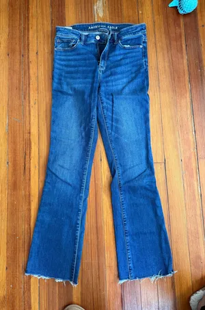 American Eagle Jeans thumbnail 1
