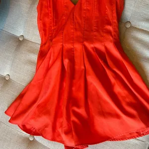 Rumor Boutique Orange Pleated Romper Size Small thumbnail 7