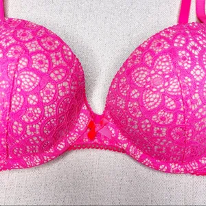 Victoria’s Secret Pink Lace Push Up Padded Bra Dream Angels Series 32C thumbnail 6
