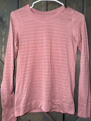 Lululemon Breeze By Long Sleeve thumbnail 1