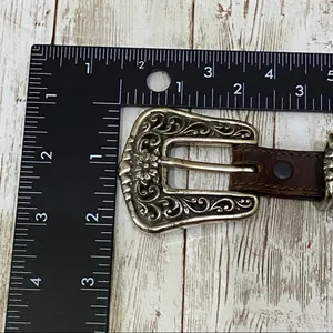 Justin Boots Brown Leather Silver tone Flower Conch Western Belt Size 35 thumbnail 5