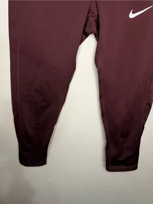 Nike Womens Epic Fast Dri-FIT Running Cropped Capri Burgundy Pockets‎ Leggings thumbnail 4