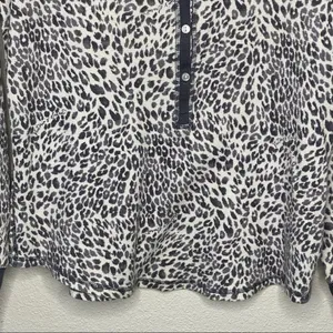 Victoria’s Secret‎ Animal Print Henley Shirt thumbnail 5