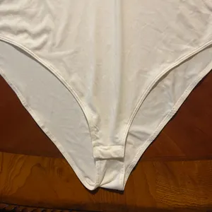 H&M White Bodysuit Lace Trim thumbnail 5