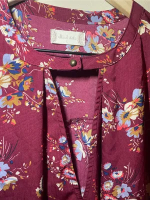 Altar'd State Floral Tunic Blouse Burgandy Boho Long Sleeve Size Large thumbnail 4